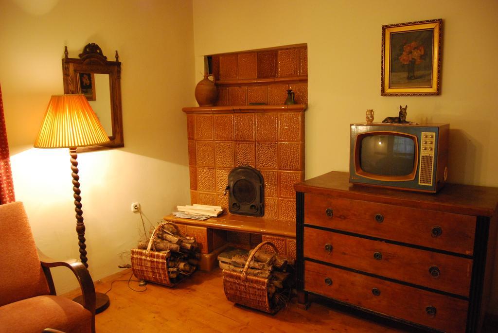 Boroka Apartmanhazak - Oereghaz 韦莱姆 客房 照片