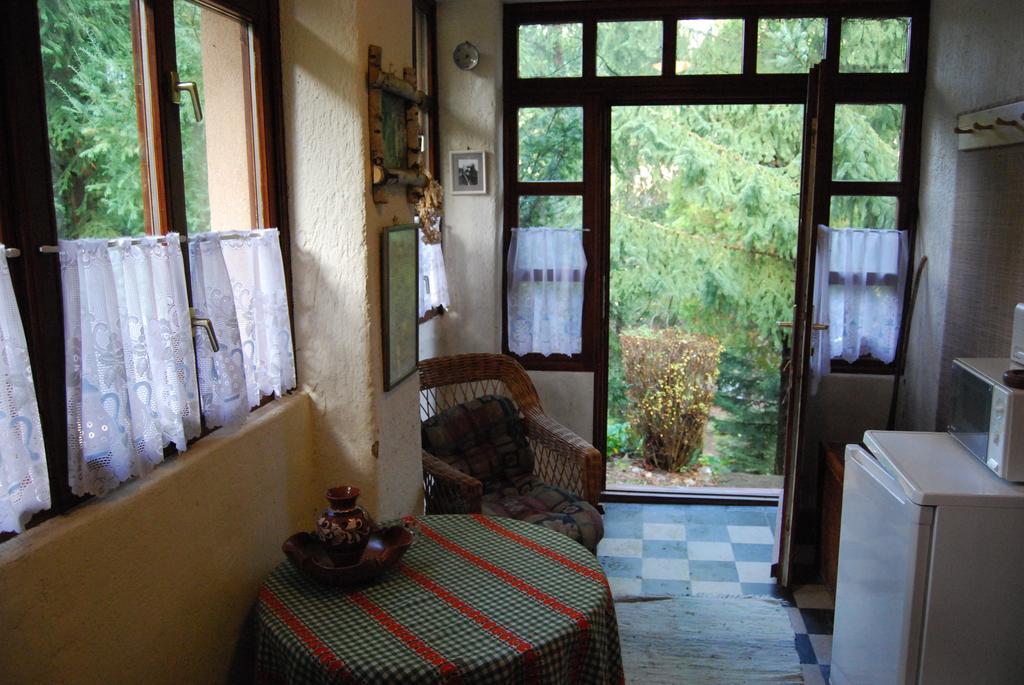 Boroka Apartmanhazak - Oereghaz 韦莱姆 客房 照片
